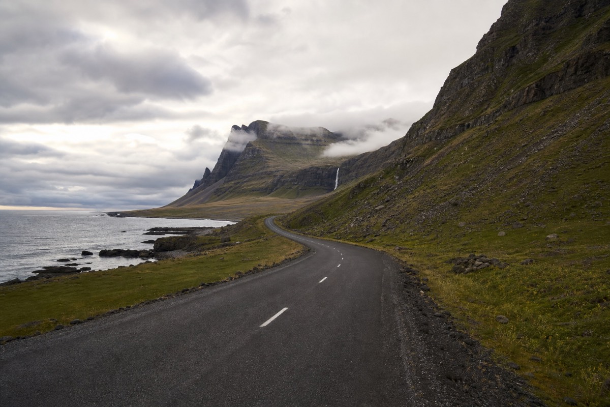 An Icelandic landscape along a coastal road, a route often taken for blue ice cave Iceland trips